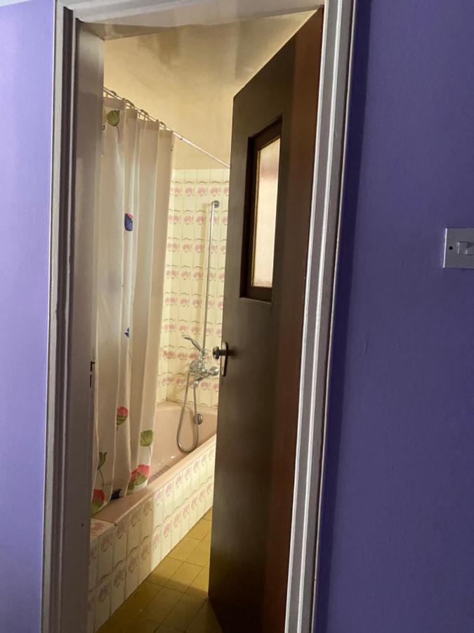 Past Or Tail Rooms ลาร์นาคา ภายนอก รูปภาพ