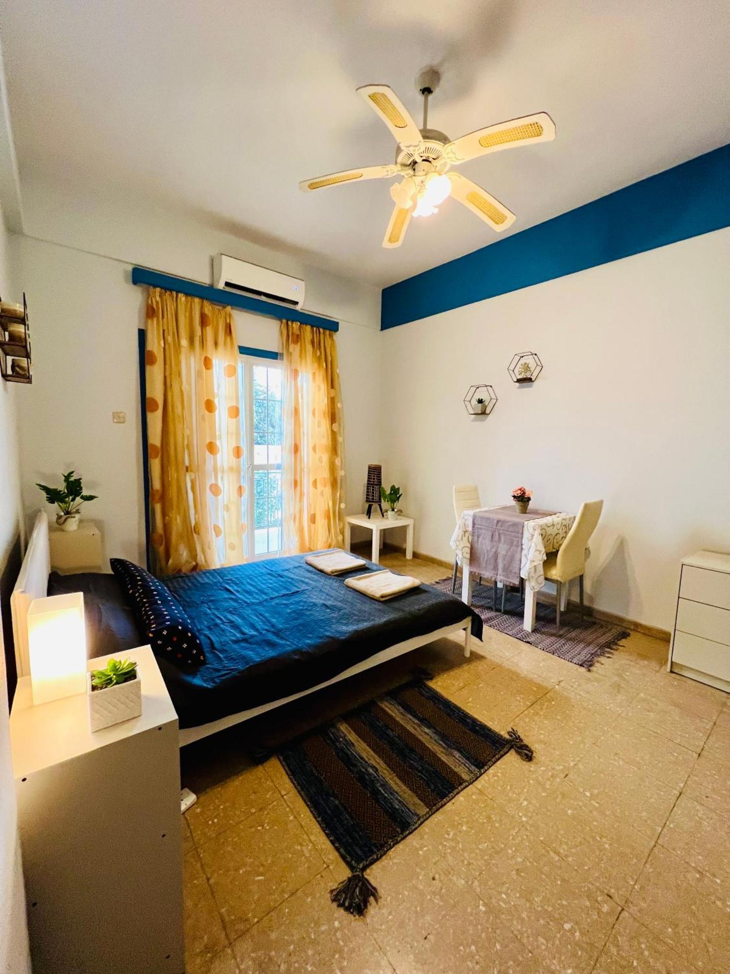 Past Or Tail Rooms ลาร์นาคา ภายนอก รูปภาพ